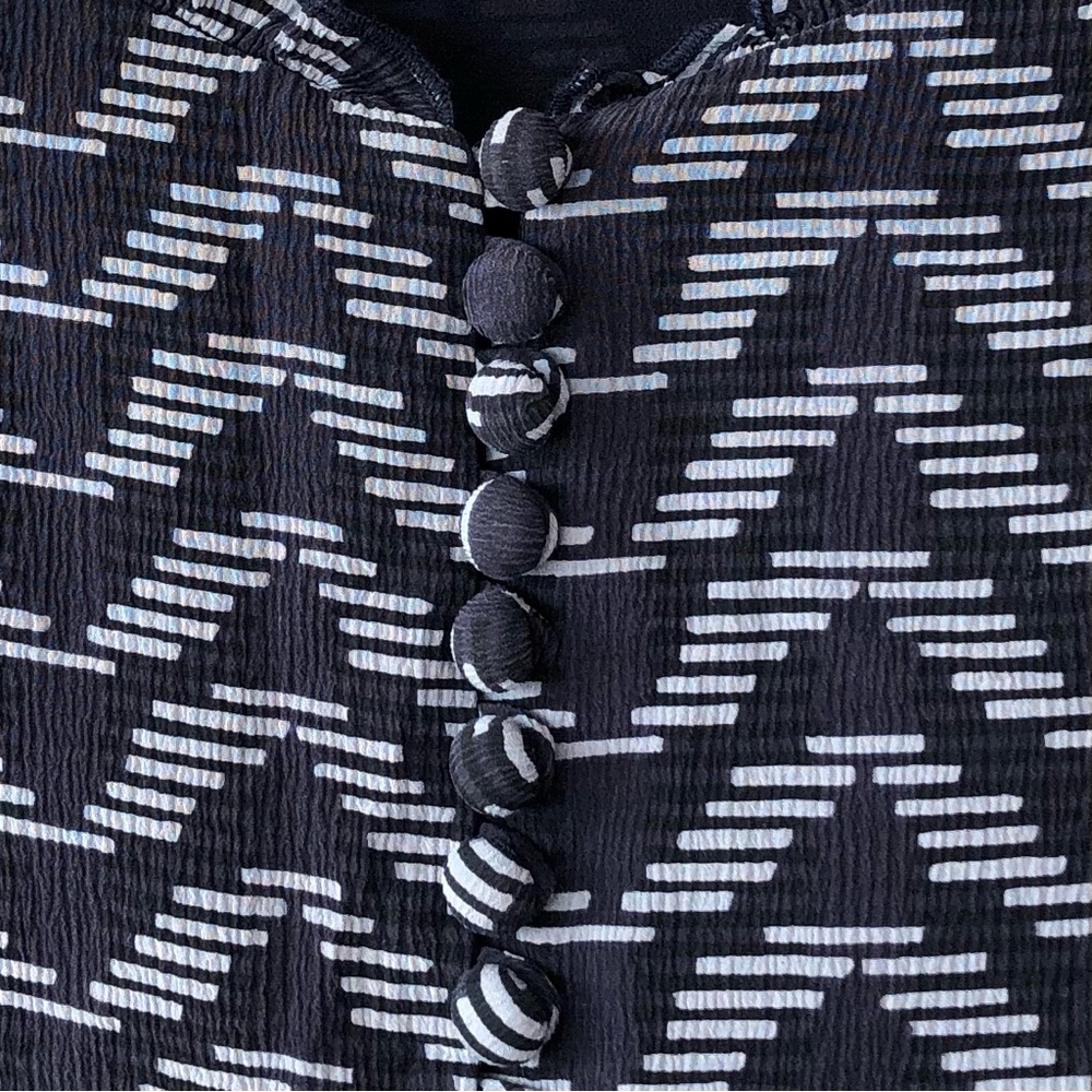 APIECE APART Textured 100% Silk Geometric Ruffle Peplum Button Front Blouse 8 - Picture 4 of 8